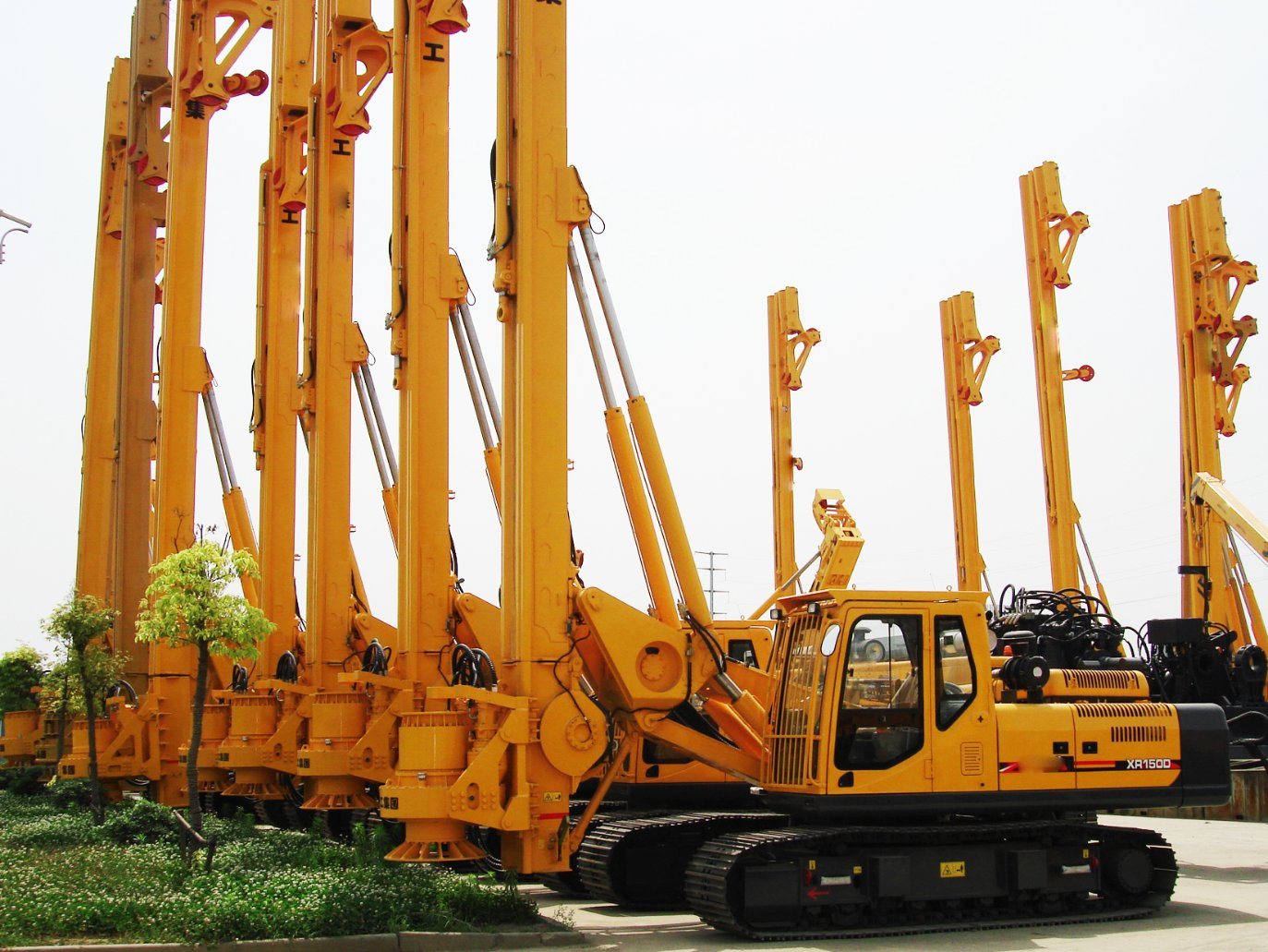 Chine 
                Perceuse de construction Rig de perçage rotatif 150 kn. M Xr150d avec moteur diesel
             fournisseur