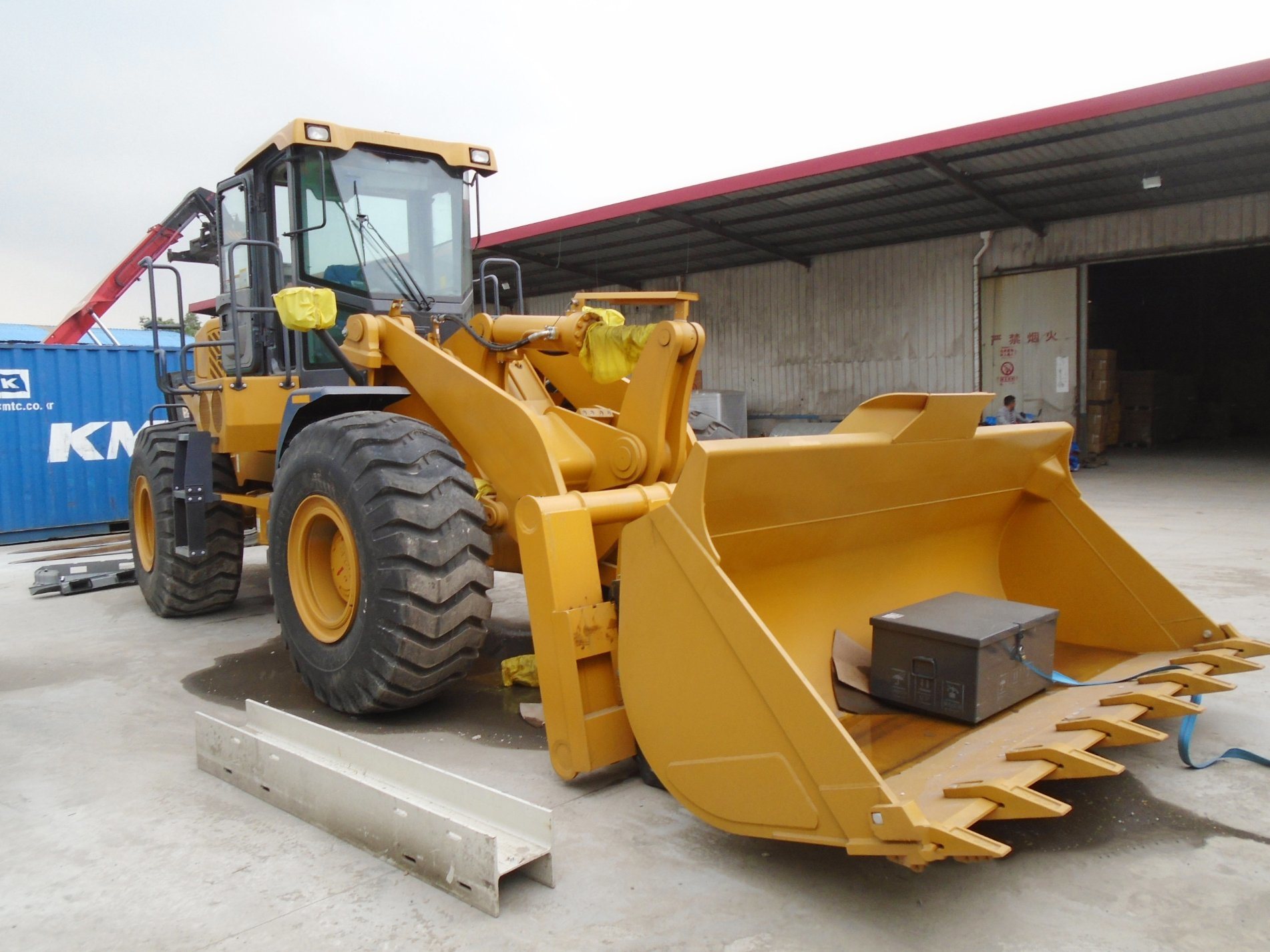 Front End Loader Diesel Engine Zl50gn Wheel Loader with Spare Part