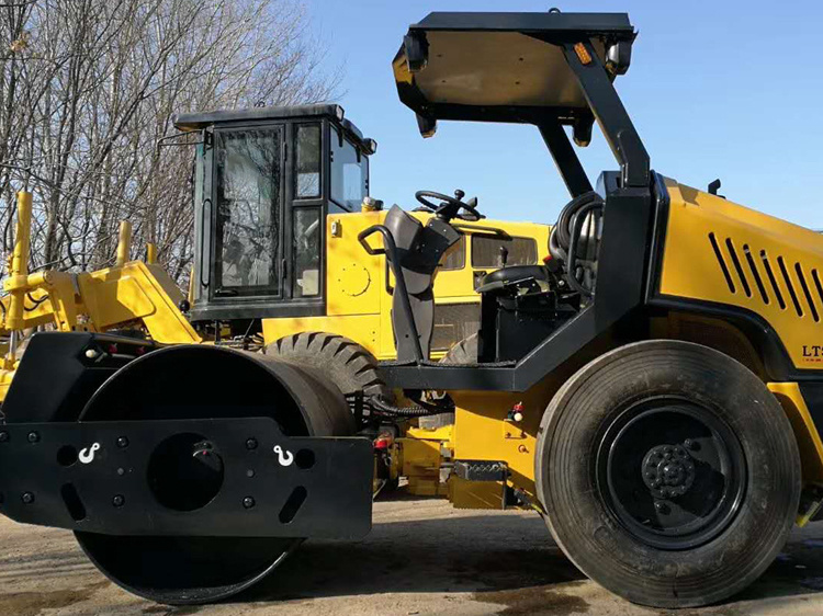 Full Hydraulic System 4ton Mini Road Roller Lts204h for Road Construction