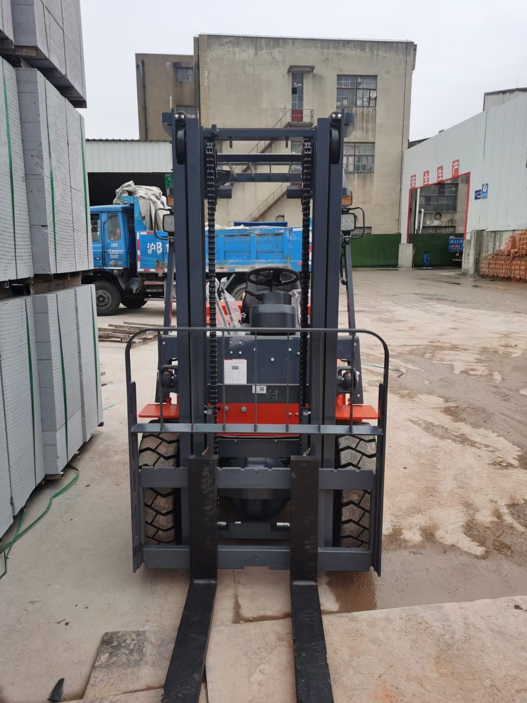 Heli Cpcd38 3.8ton Diesel Forklift Truck in Indonesia