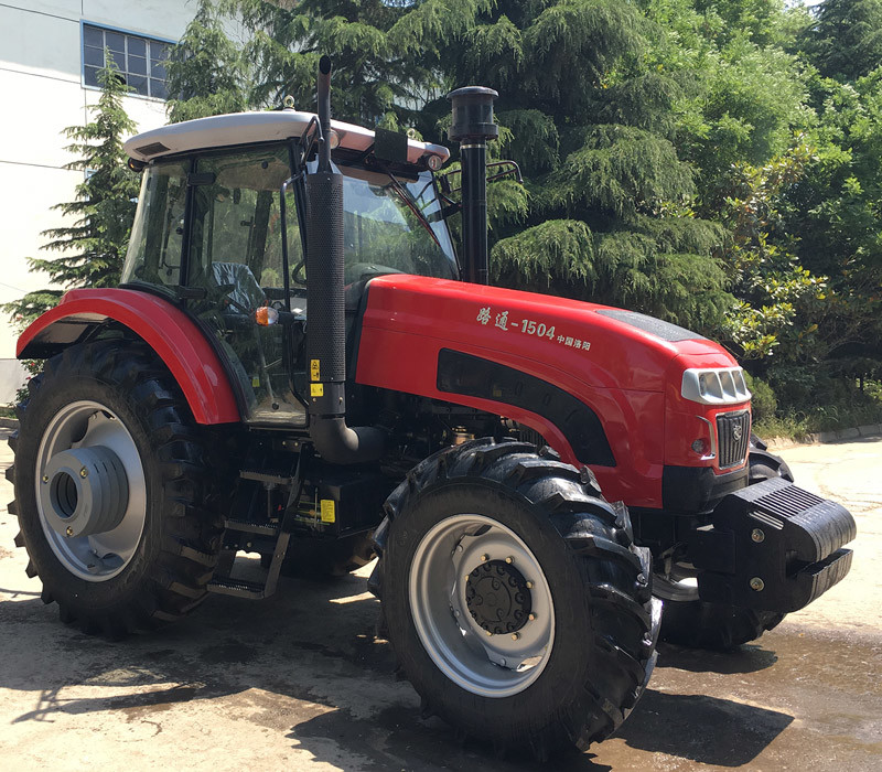 High Quality Practical Agricultural Tractor Lt1504 Equipment