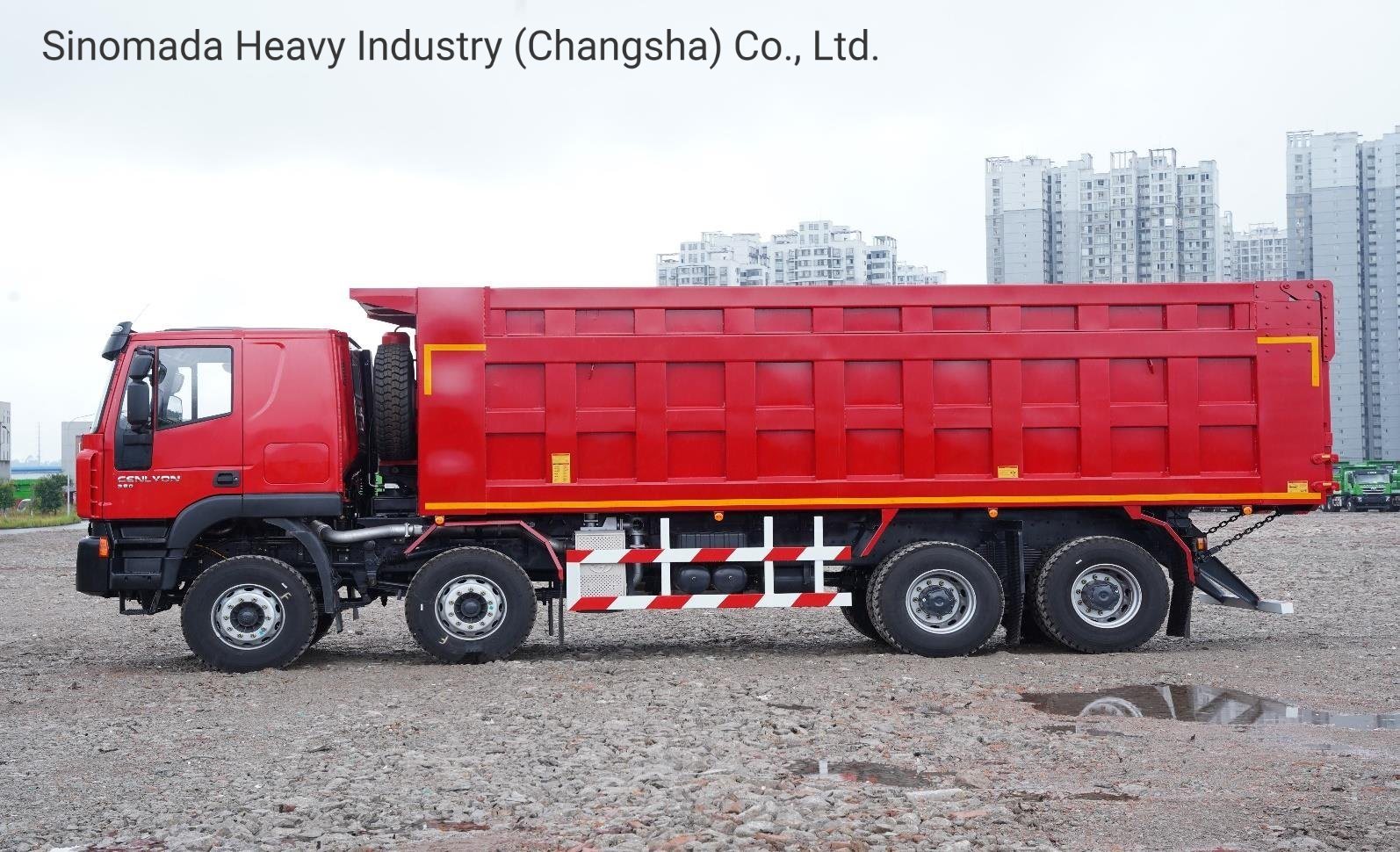 
                Hongyan 8X4 Caminhão Basculante 390HP LHD de carga para a Rússia
            