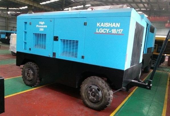 
                Kaishan Lgcy-6/7X 7bar Vis Diesel Portable Air Compressor
            