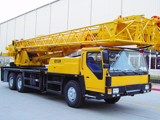 China 
                Lifting Height 50.2m Truck Crane 30 Ton Mobile Cranes Qy30K5c
             supplier