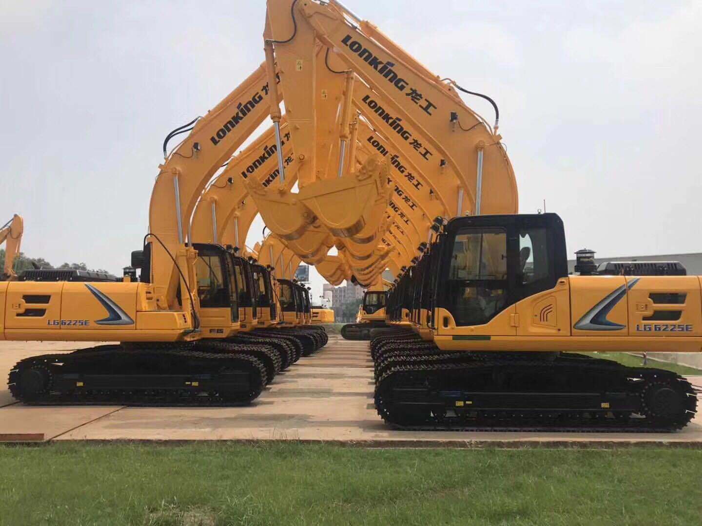 Lonking 22ton Medium-Sized Crawler Excavator LG6225e with Track Shoe Price