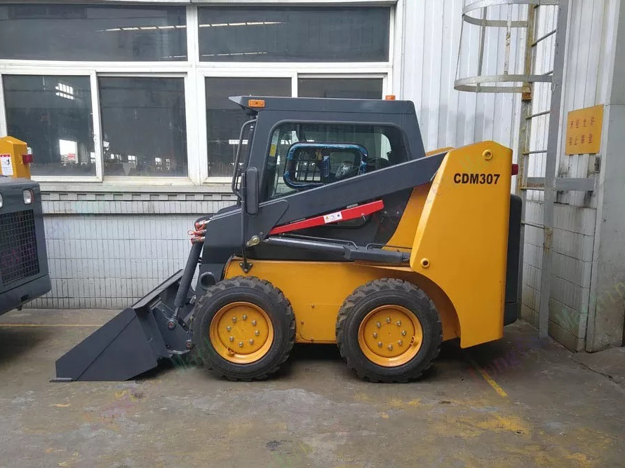 Lonking Skid Steer Loader 0.43 Cbm 2.7 Ton Cdm307 Best Price to Turkey