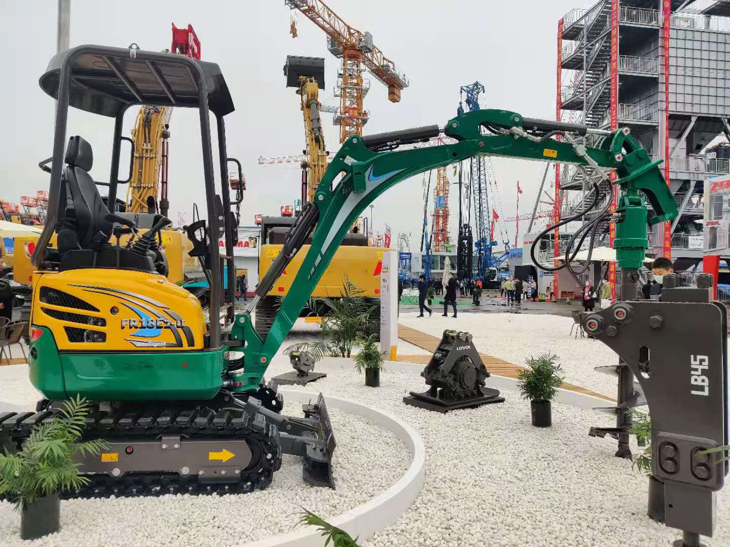 Chine 
                excavatrice chenillée Lovol 8tonne Digger FR80e avec un rendement élevé
             fournisseur
