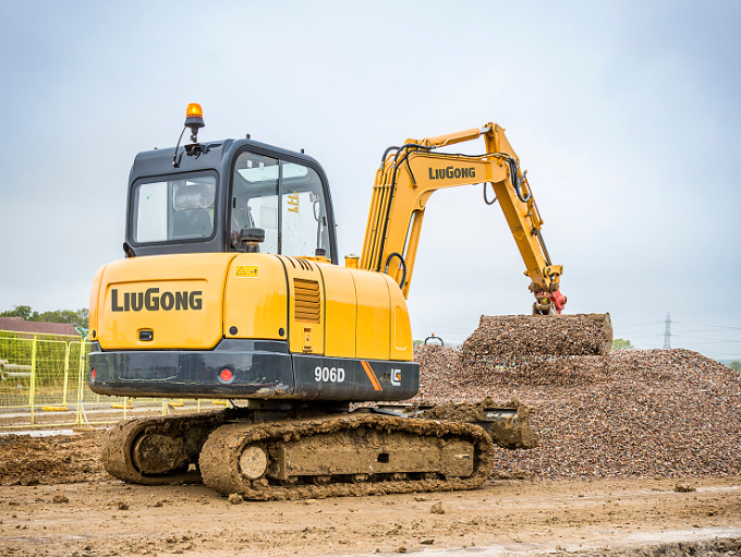 New 4ton Liugong 9035e Small Excavator with 0.06-0.11 M3 Bucket Capacity