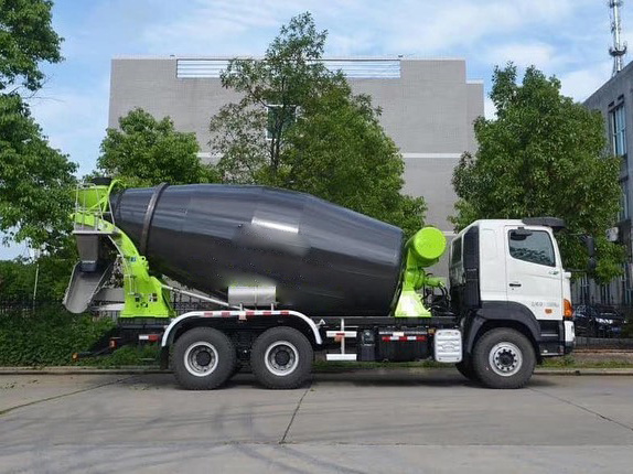 New 8 Cbm Volumetric Concrete Mixer Truck for Sale (K8JB-R)