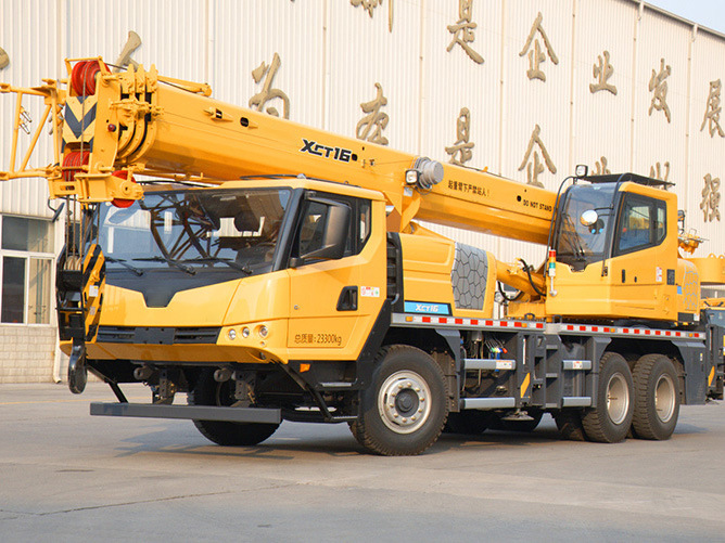 China 
                Officiële Construction Crane 16ton Xct16 mobiele Truck Crane te koop
             leverancier