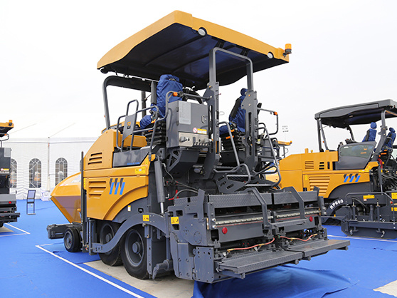 RP405 4m Asphalt Paver Finisher Asphalt Paver Machine