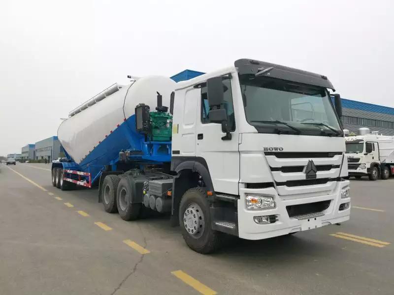 Semi Bridge Clw9400gfl Bulk Cement Tank Semi Trailer