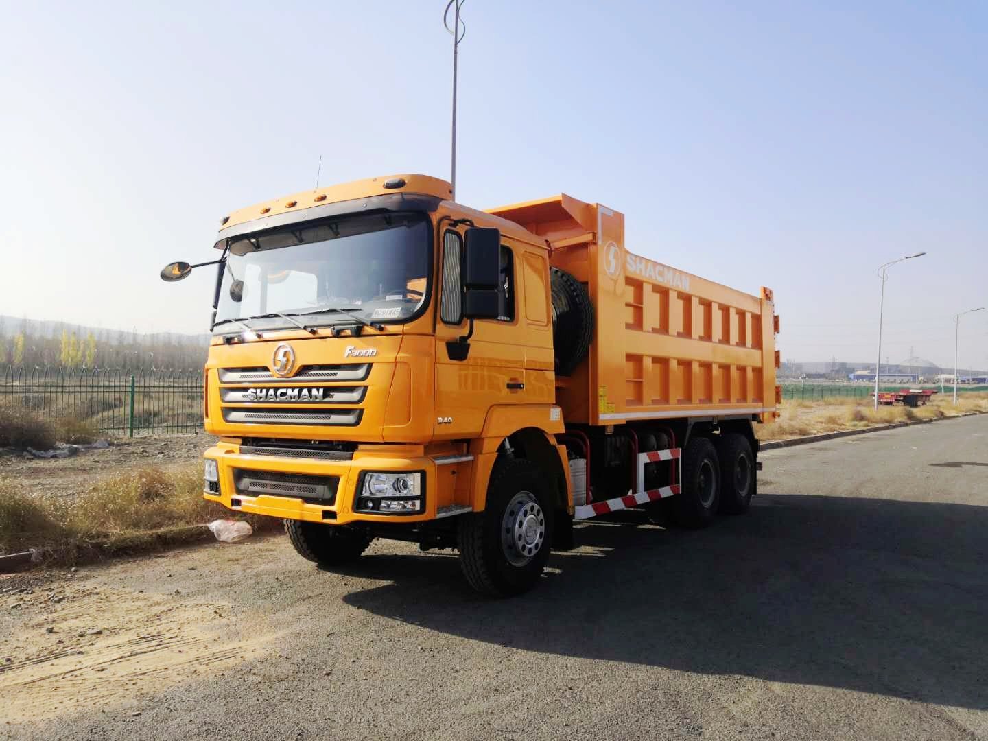 Shacman 6*4 8*4 Mining Dump Truck F2000 with Euro2/3/4/5 Engine