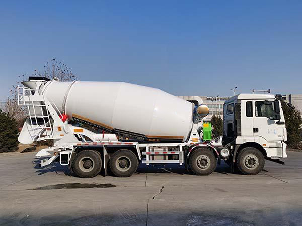 Shacman Concrete Mixer Machine 8*4 Cement Mixer Truck