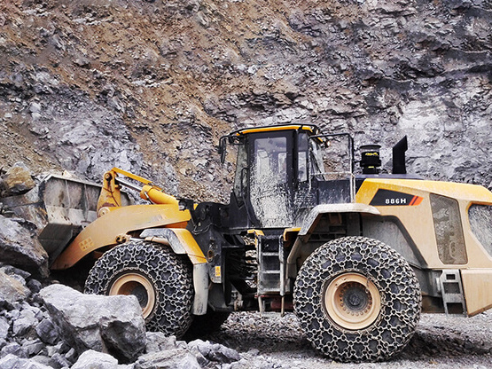 China 
                Sinomada の熱い販売は Earthmoving 機械新しい中国のブランド 8 トンの車輪を動かす ローダ 886h
             supplier