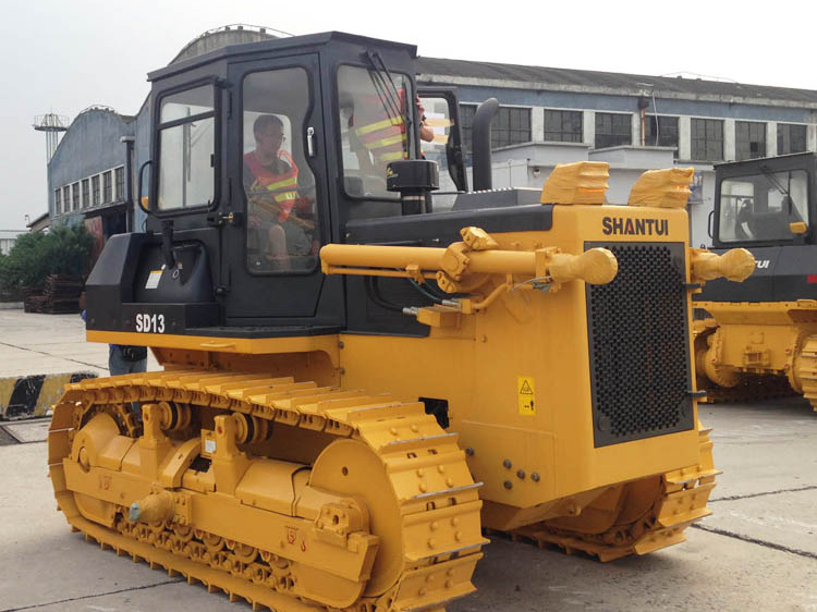 Small 130HP Bulldozer with High Spare Parts for Sale SD13