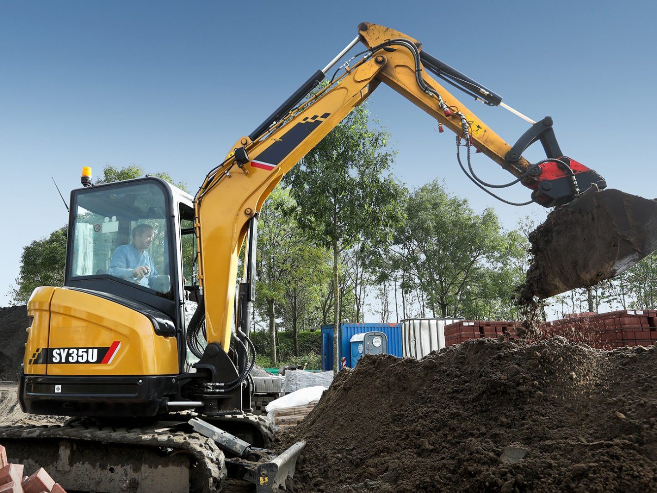 China 
                Mini excavadora de cadenas Sy35u pequeño 3,5ton con accesorios
             proveedor