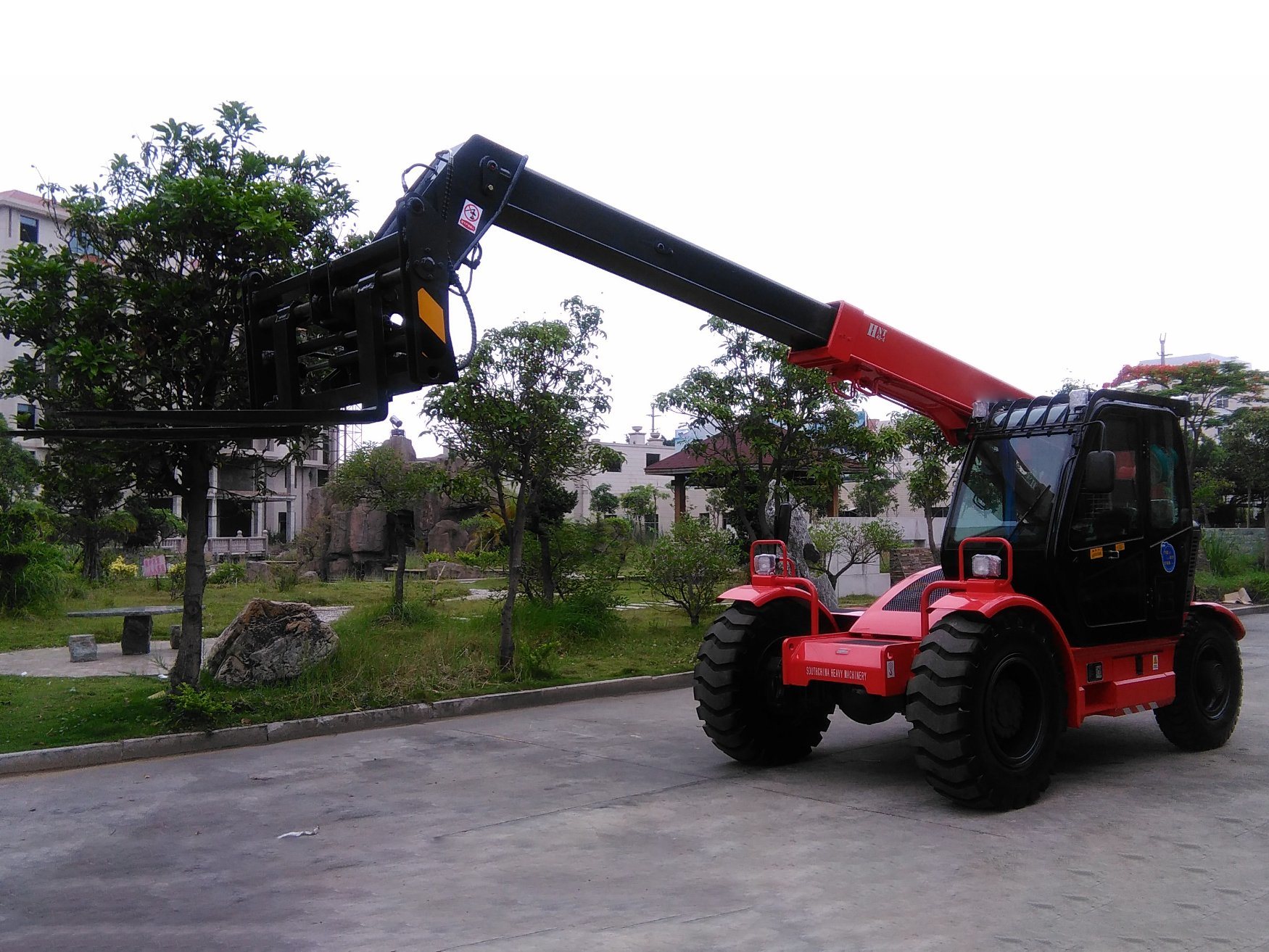 
                Socma 4 Ton Terreno Irregular Hntr Empilhadores Telescópicos4015 para venda
            