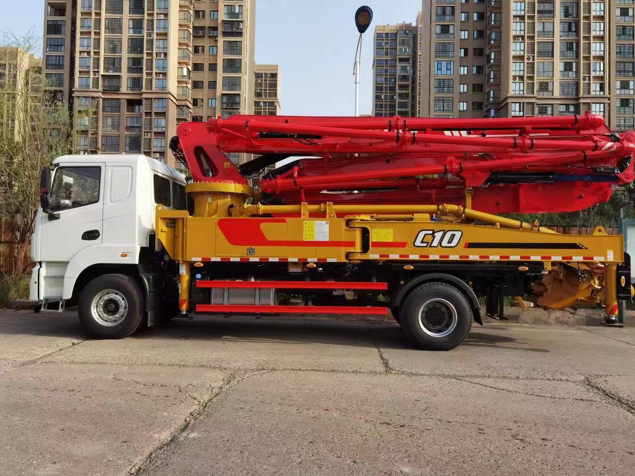 Top Brand 37 Meters Conrete Truck Machine Sym5180thbes 37 Truck Mounted Pump for Sale