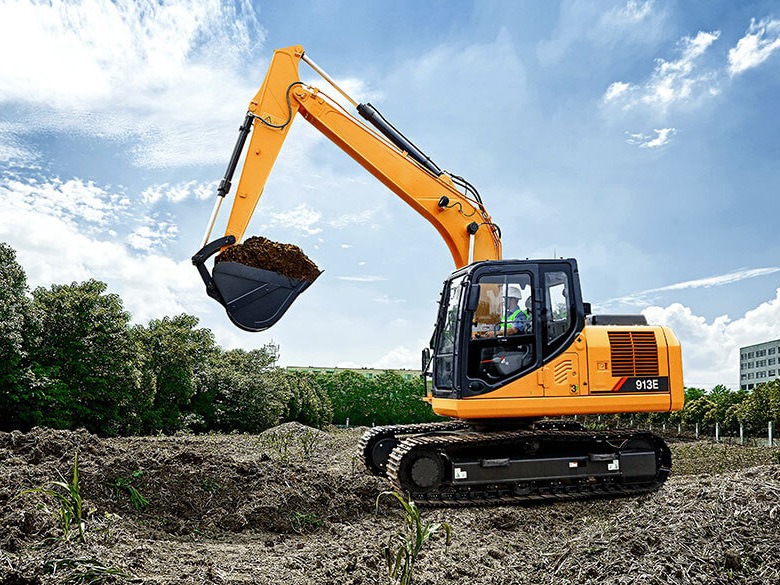 Top Liugong 13.5 Ton 0.58 M3 Crawler Excavator 913e with Ecm Technology