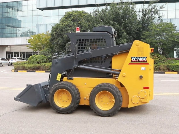 Xc740K Small Wheel Loader Skid Steer Loader