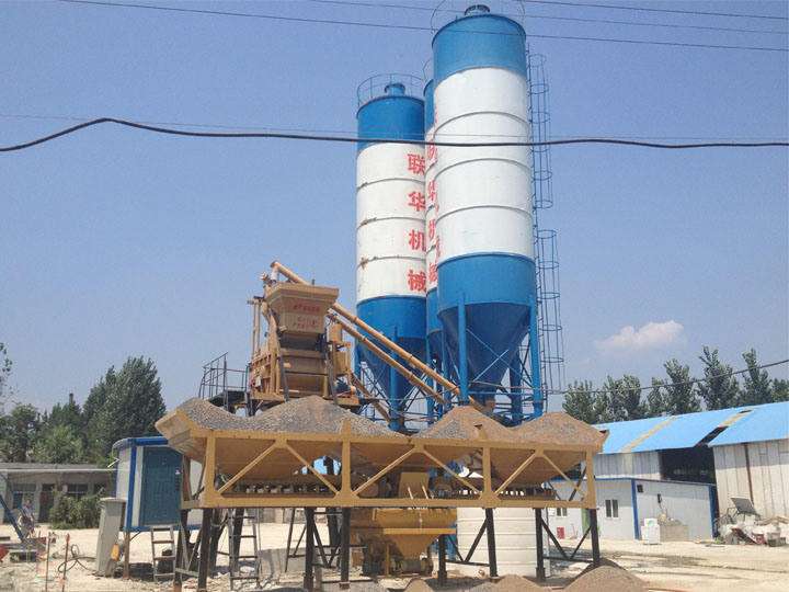 Yhzs Mobile Concrete Mixing Plant with 25/35/50/60/75m3/H Productivity for Sale