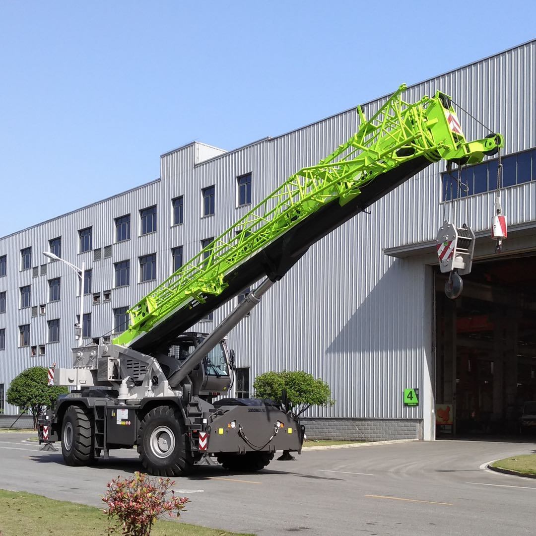 Cina 
                Zoomlion 100 Ton Rough Terrain Crane RT100
             fornitore