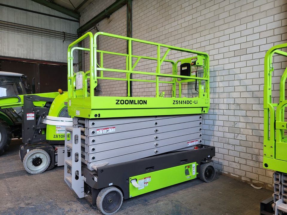 
                Zoomlion 14m Battery Scissor Lift Zs1414HD Diesel Lift te koop
            