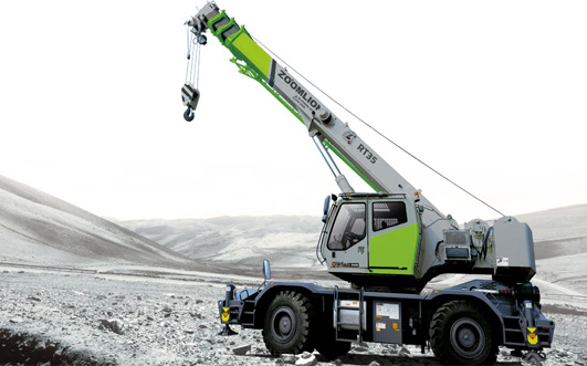 Zoomlion 300t New Rough Terrain Crane Zrt300 for Sale