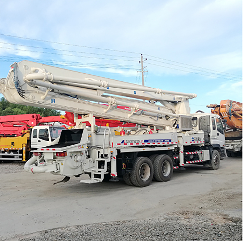 Zoomlion New Remote Control 56m Concrete Pump Truck (56X-6RZ)