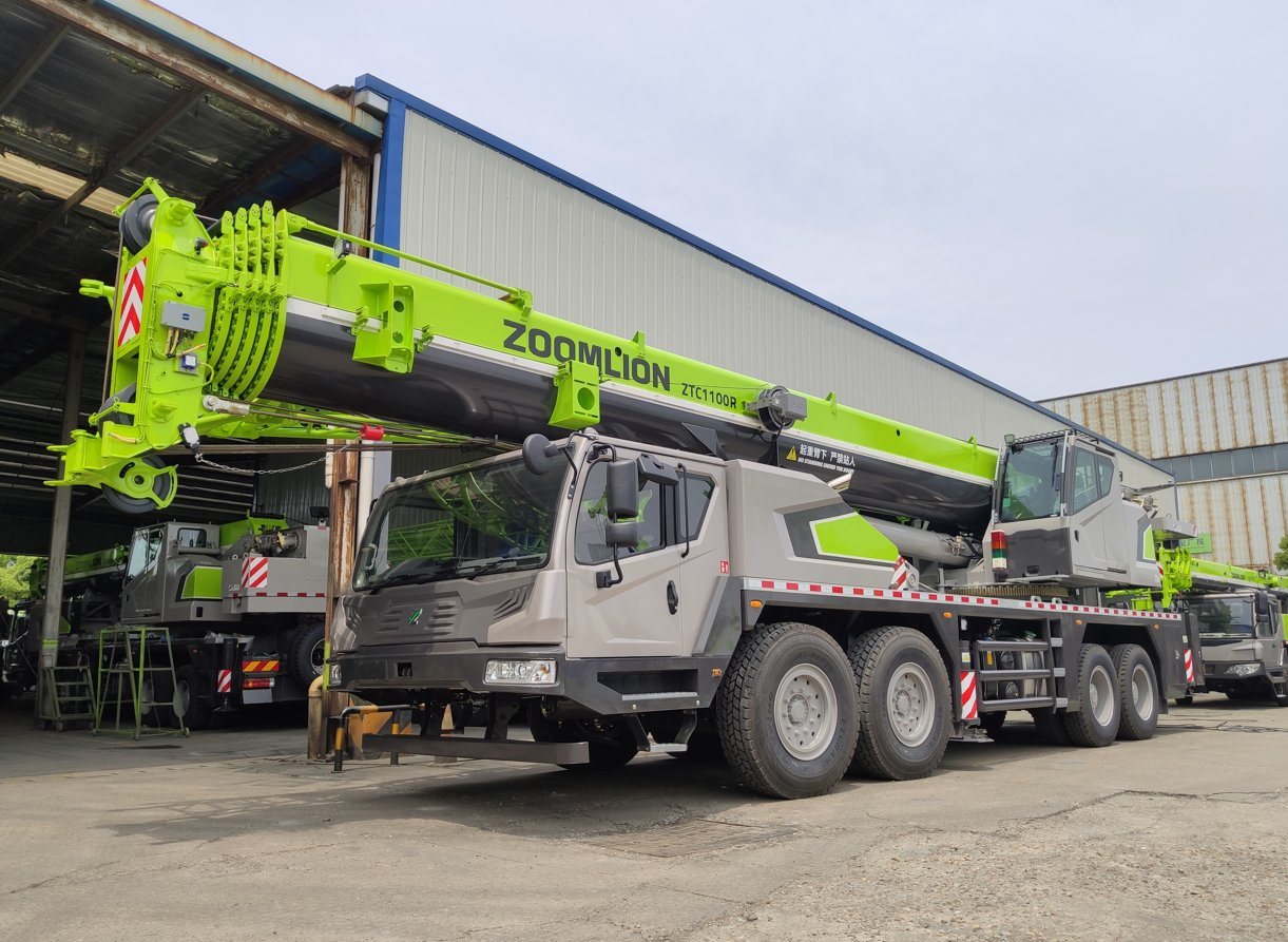 China 
                Zoomlion Rechts Antrieb 110 Tonnen Lkw-Krane
             Lieferant