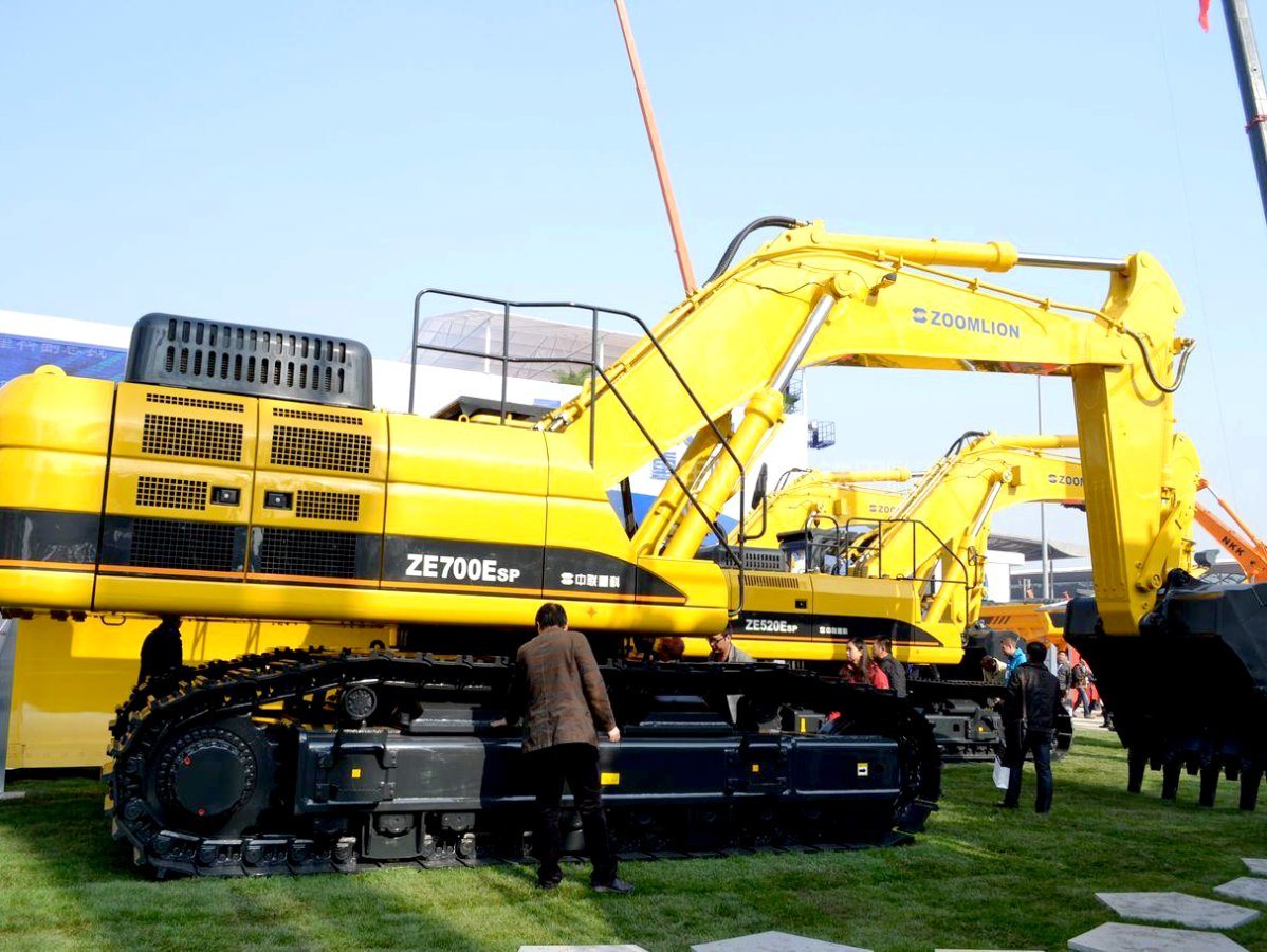 China 
                Ze Zoomlion700esp 70 Ton enorme excavadora de cadenas de venta
             proveedor