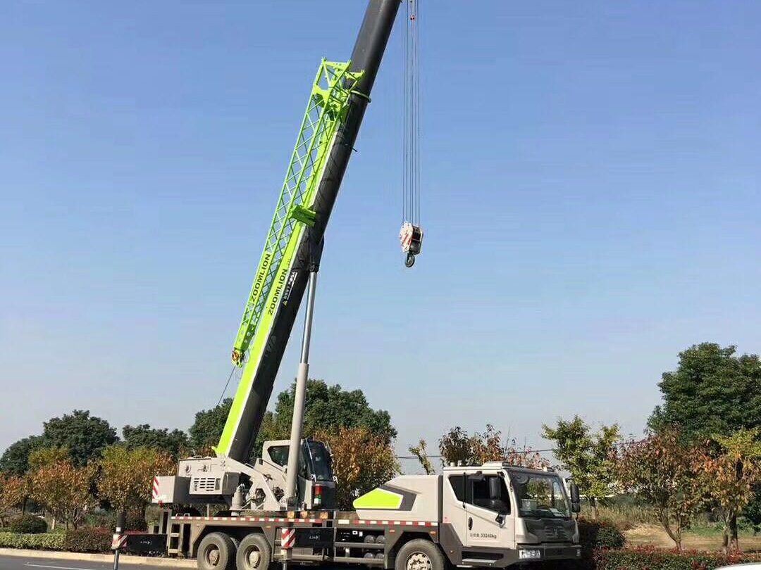 Zoomlion Ztc250V Hot Sale Hydraulic Truck Crane 25 Ton Crane for Sale