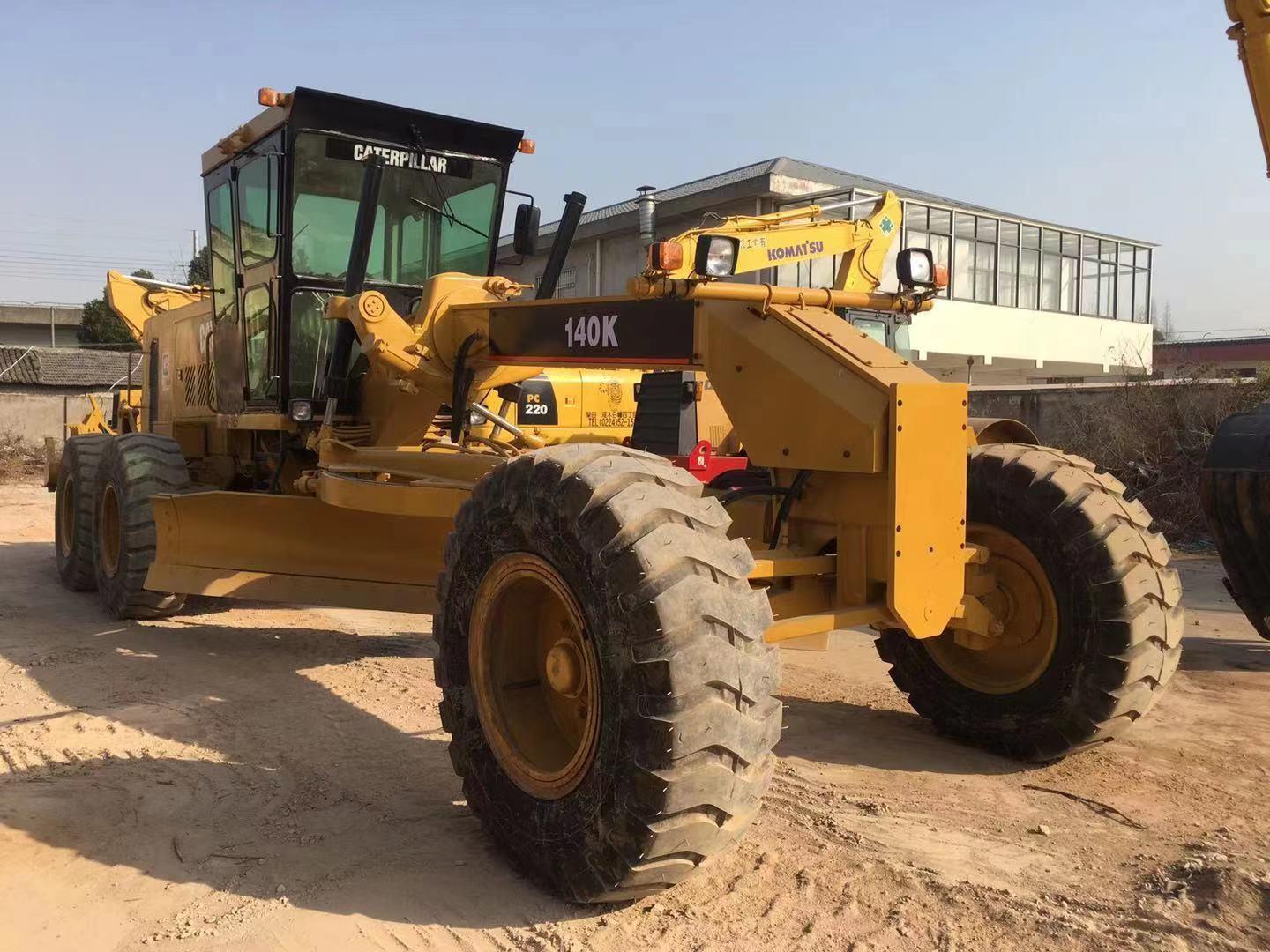 
                140h gebruikte motorgrader te koop, Cat Original Engine, ook Komatsu Gd511, Mitsubishi Grader
            