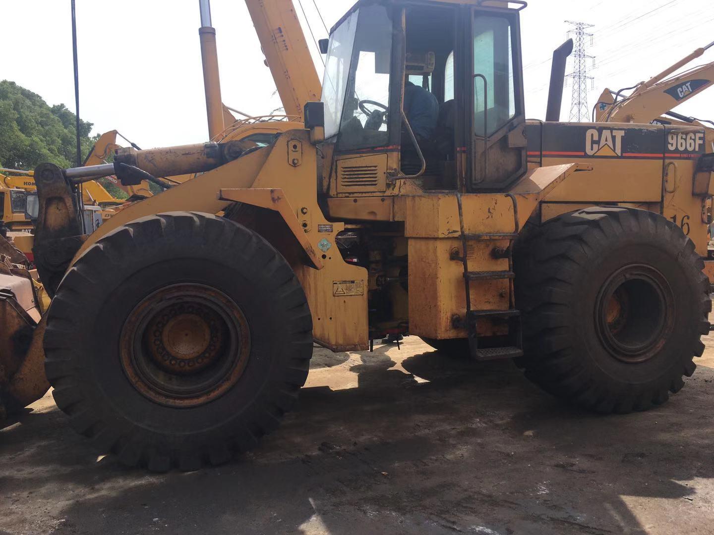 
                Хорошем состоянии с использовать Cat 966e/966D/966f колесный погрузчик
            