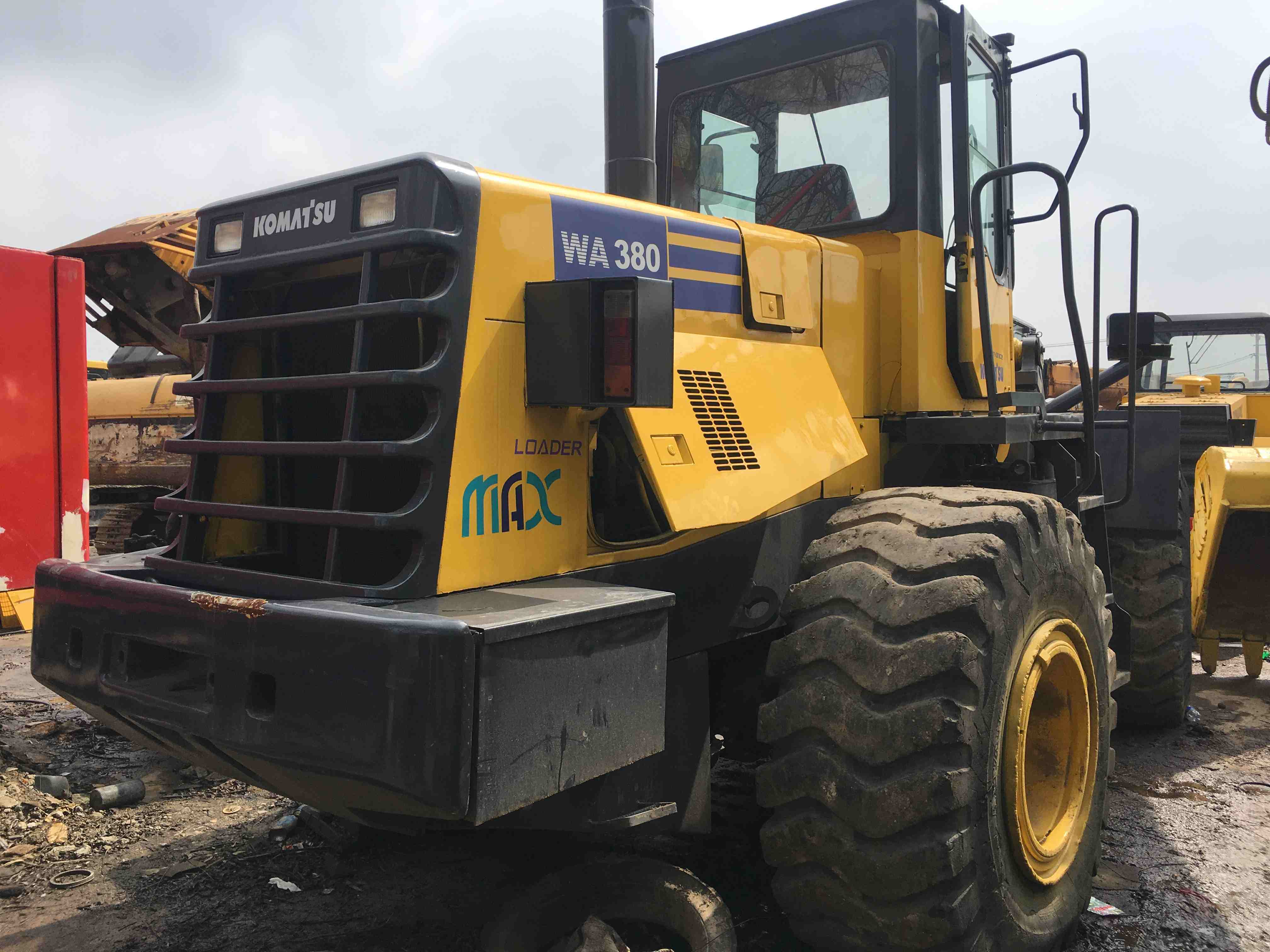 High Quality of Used Wheel Loader Komatsu (WA380-3) Used Komatsu Wa380 Wheel Loader for Sale