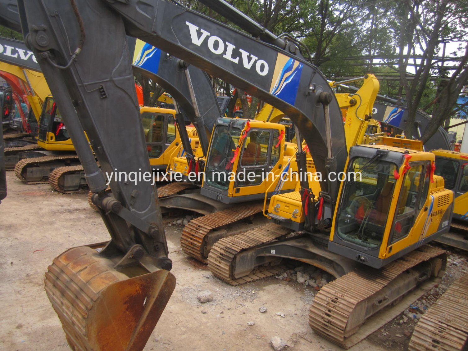 Hydraulic Excavators Volvo 240 Used Volvo 20t Excavator Volvo Ec240blc Crawler Excavator for Sale