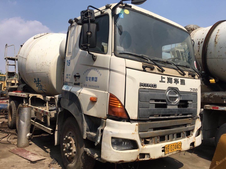 Japan Hino 700 Concrete Mixer with 10cubic for Sale!