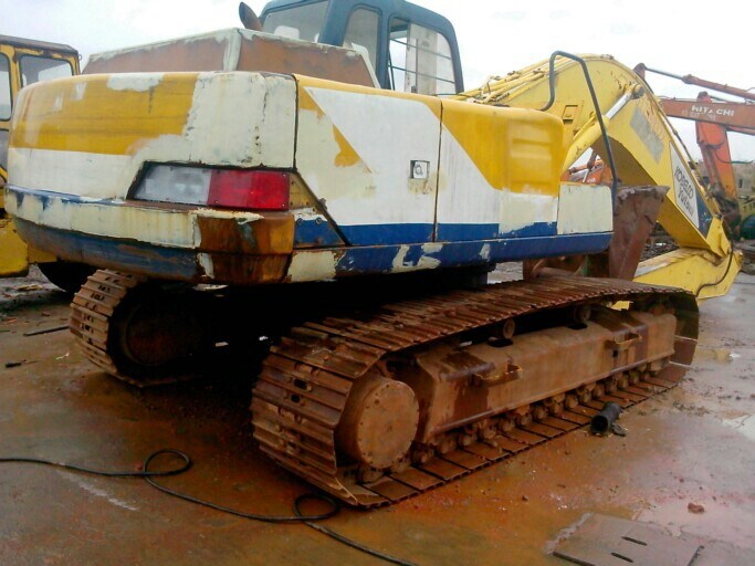 Japan Kobelco Sk200-3 Used Excavator for Sale
