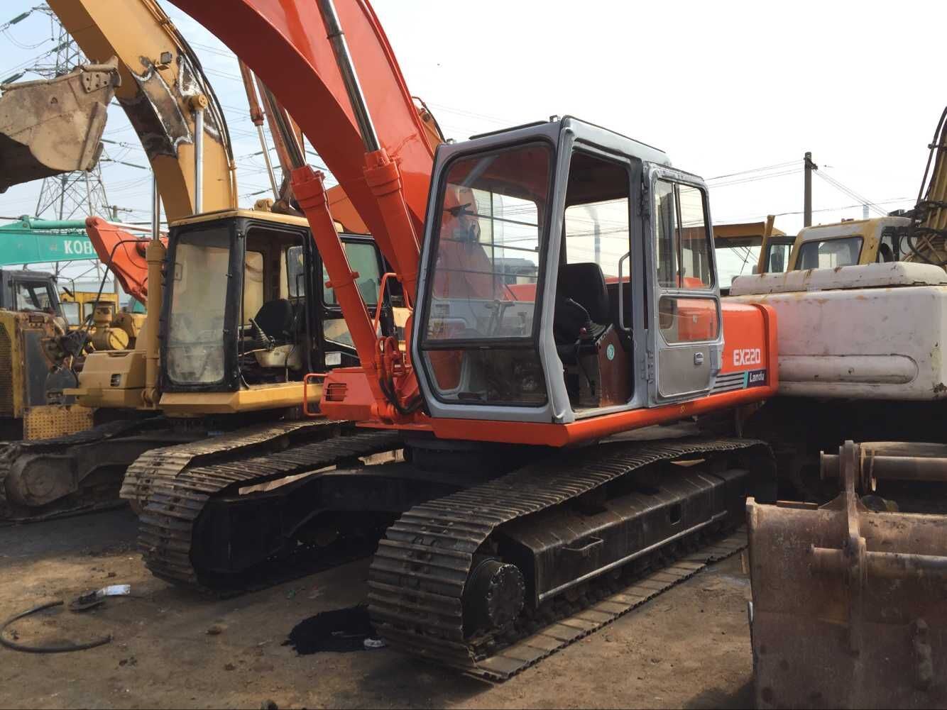 Japan Original Hitachi Ex200-1 Excavator for Sale