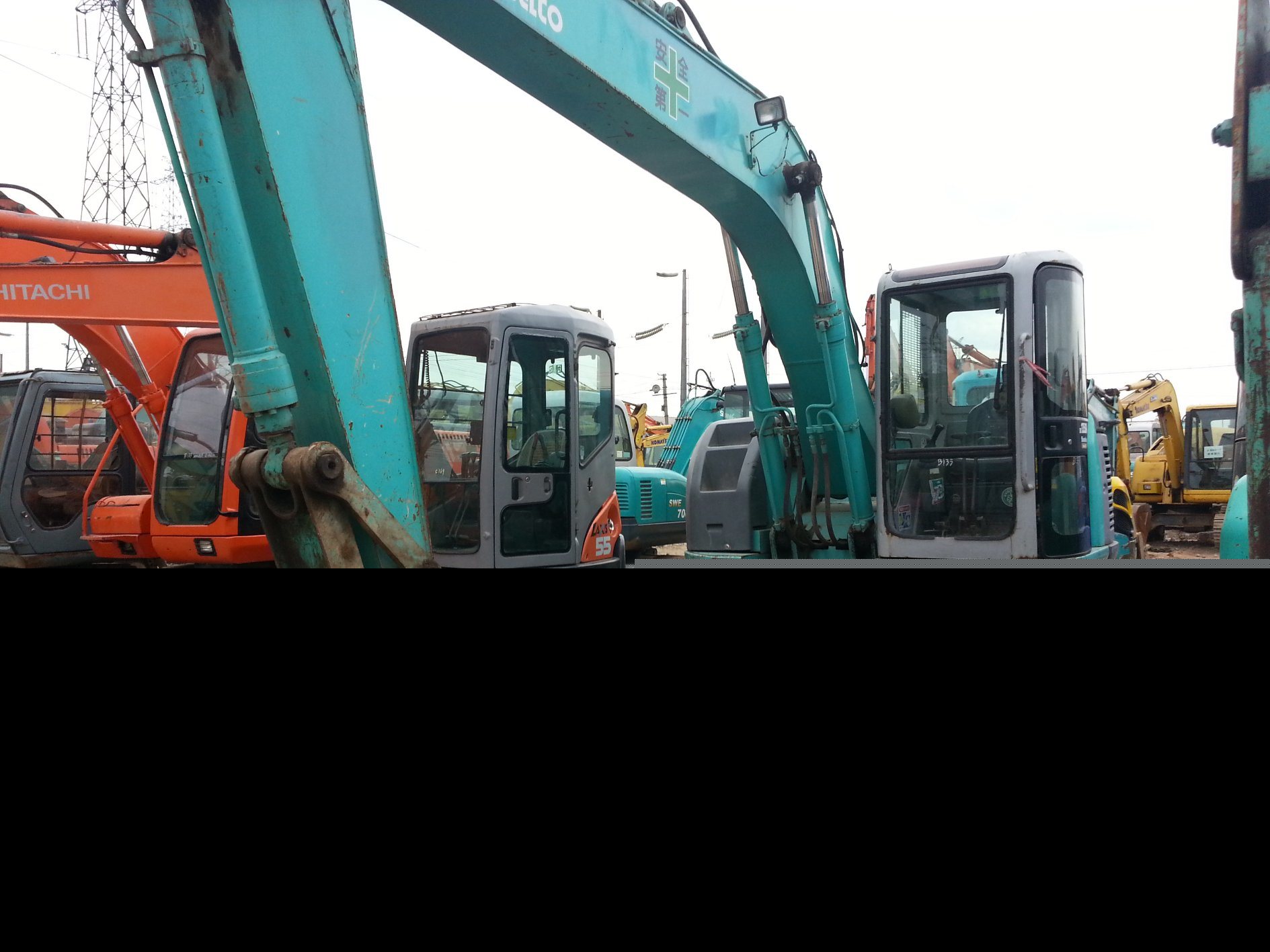 
                Japan Original Kobelco Sk135sr U-Type Excavator Sk115
            