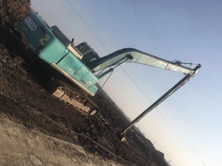 
                Экскаватор Kobelco Sk350 используется Японии экскаватор
            