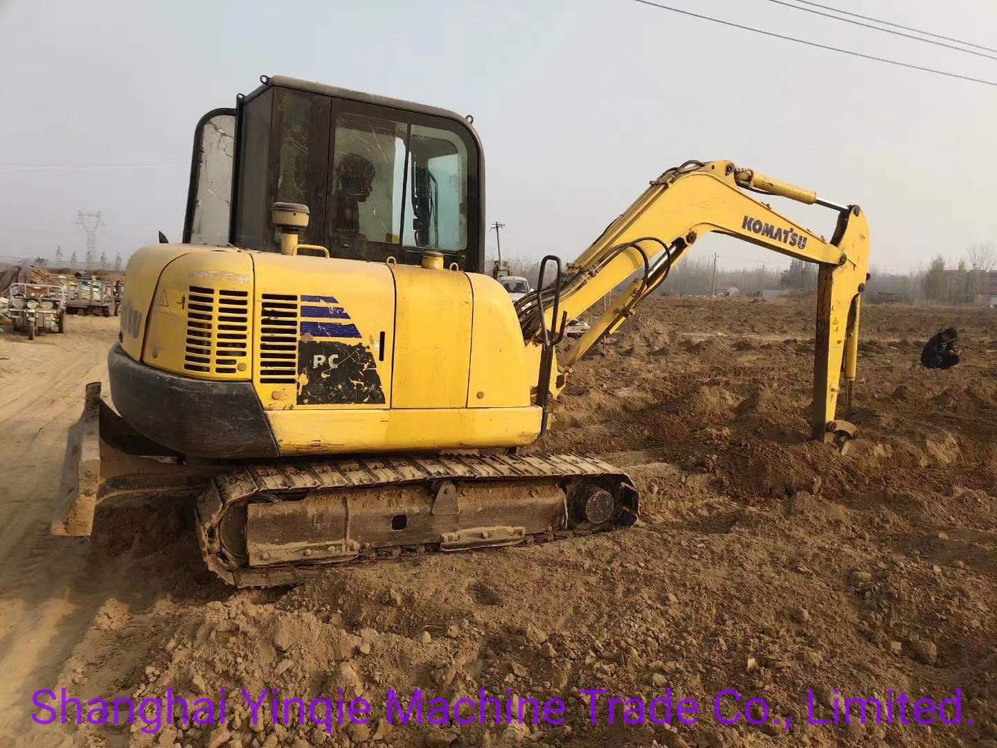 
                Komatsu PC56 utilisé mini-excavateur (également PC55MR-2, PC60)
            