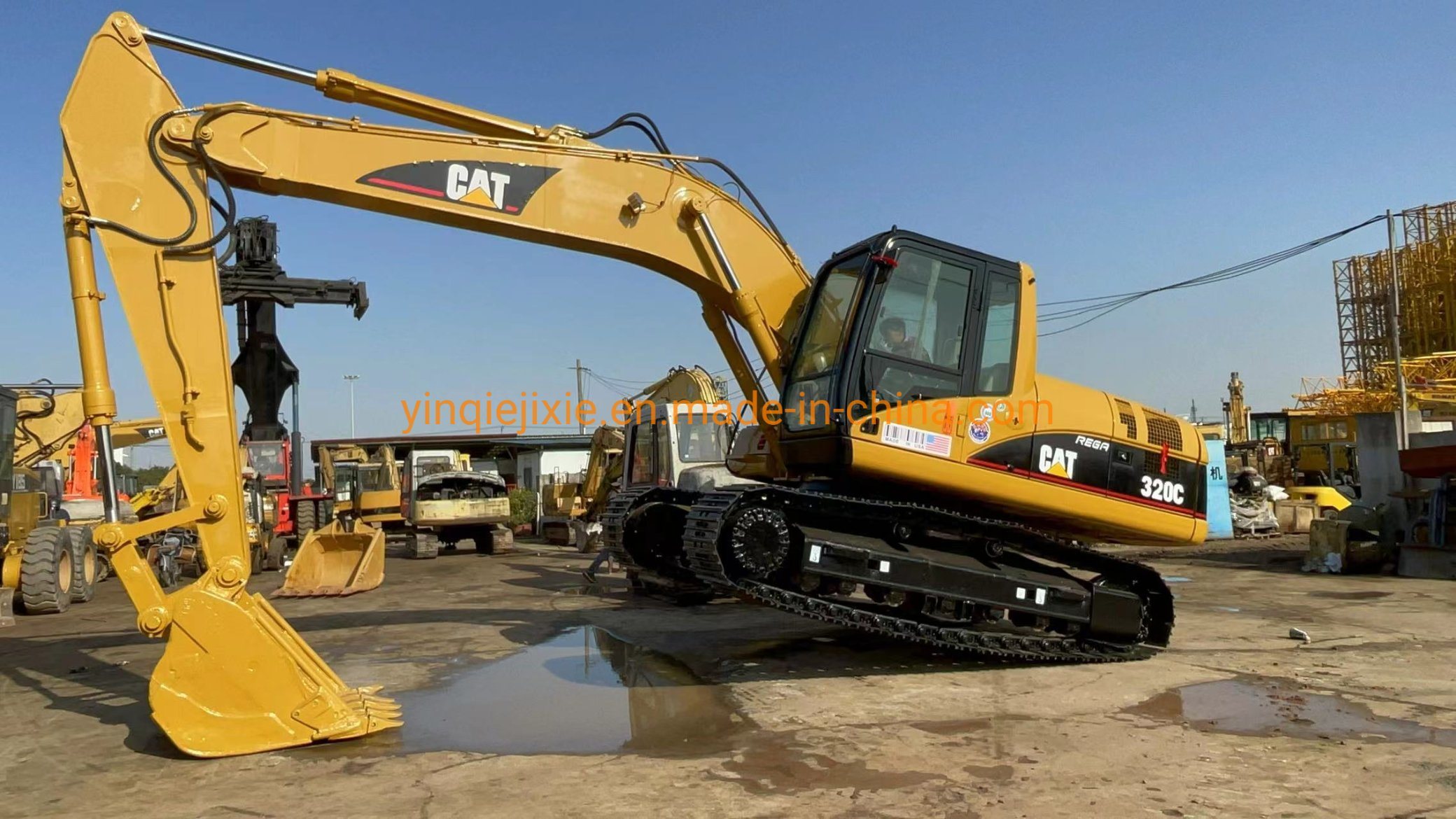 
                L′escavatore usato originale Caterpillar Cat 320c ha utilizzato l′escavatore Cat 320c Escavatore Cat Cat 320
            