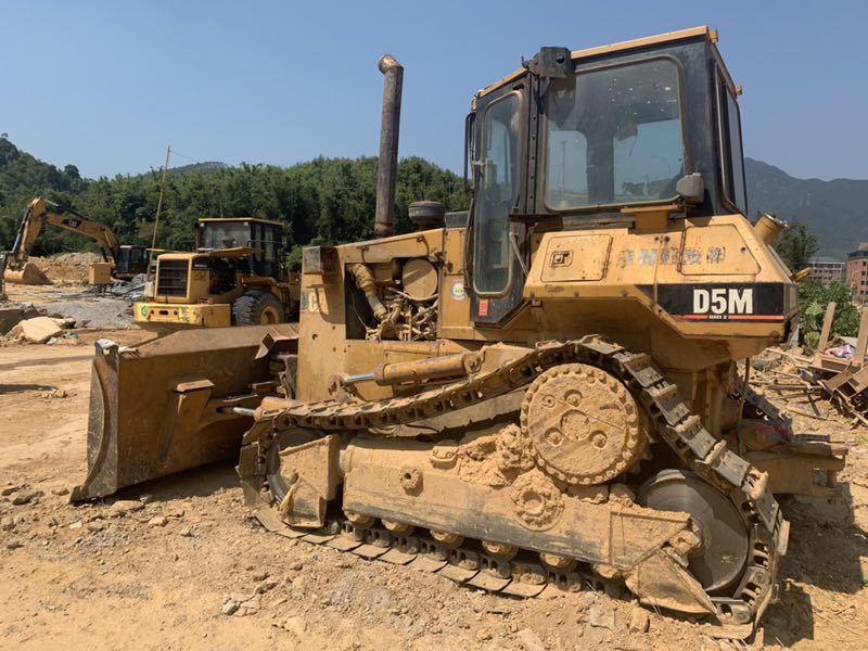 
                Bulldozer original D5m, D6M, D6h, D7h, tracteur à chenilles D7R
            