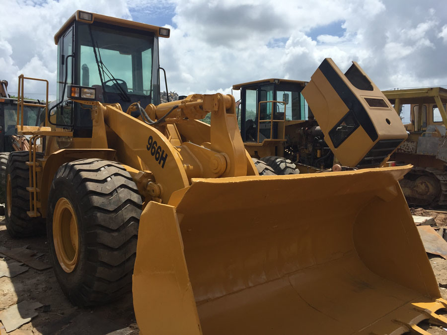 China 
                日本では、 Caterpillar 966g/966g/966e/966D/966c/966h ホイールローダをホットセールで使用していました （高品質で使用されている Cat 966G ローダ）
             supplier