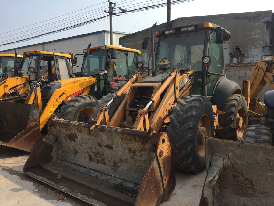 
                In Japan werd JCB 4cx/3cx-graaf-laadcombinatie gebruikt, klaar voor verkoop Met googconditie in lage prijs
            