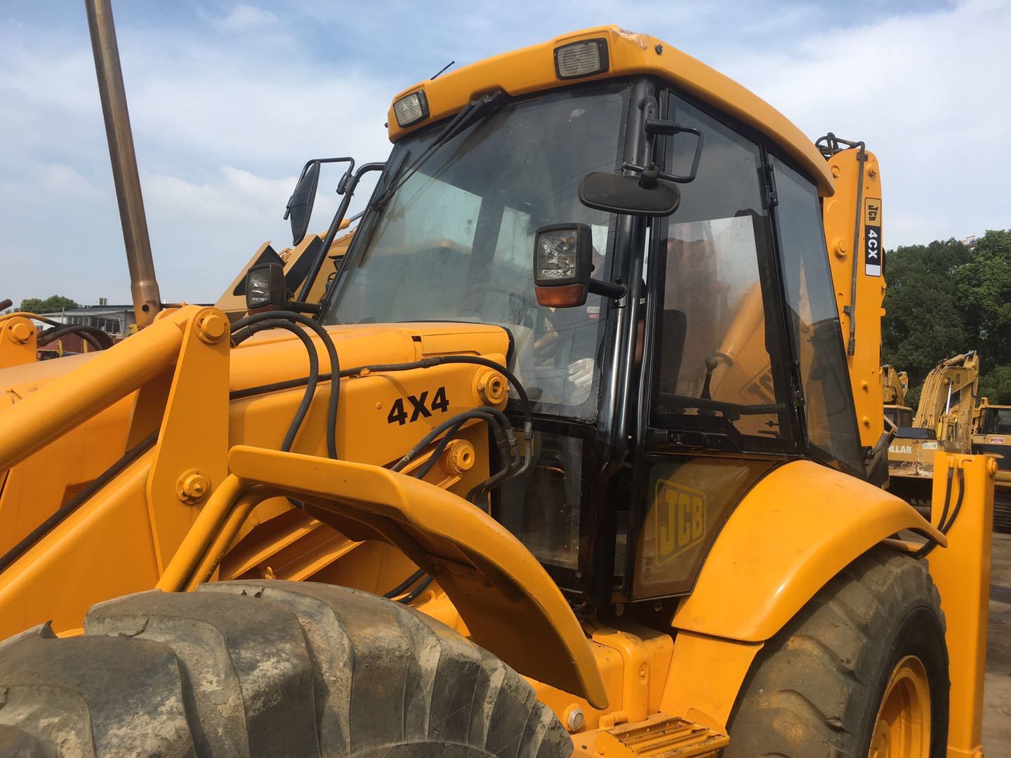 Original Jcb 4cx Backhoe Loader with 4driver for Sale, Komatsu PC200-6/PC220 Excavator