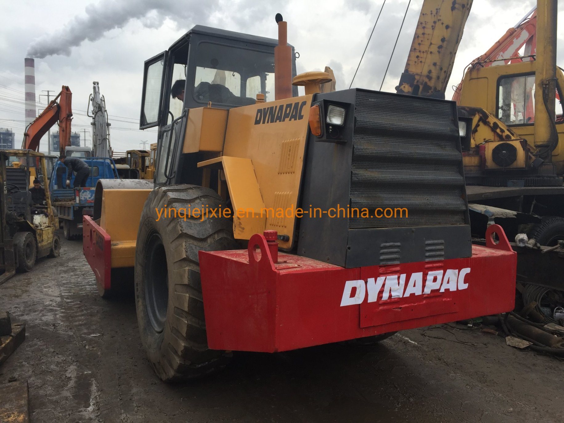 Second-Hand Vibratory Roller Dynapac Ca25D for Sale