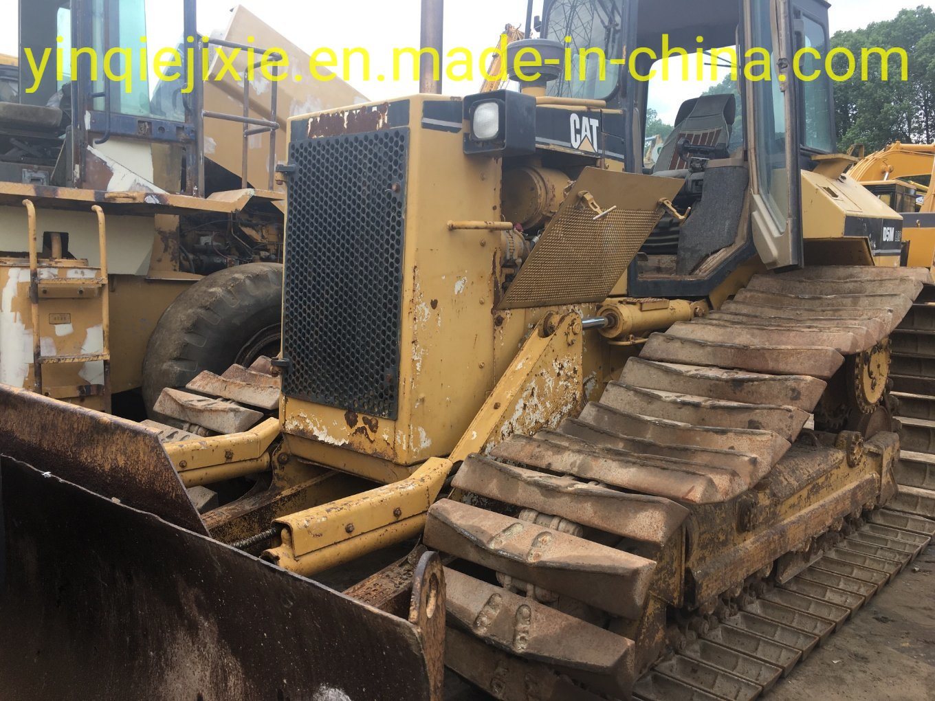 Chine 
                D′OCCASION Bulldozer CAT D5m avec Swamp voie
             fournisseur